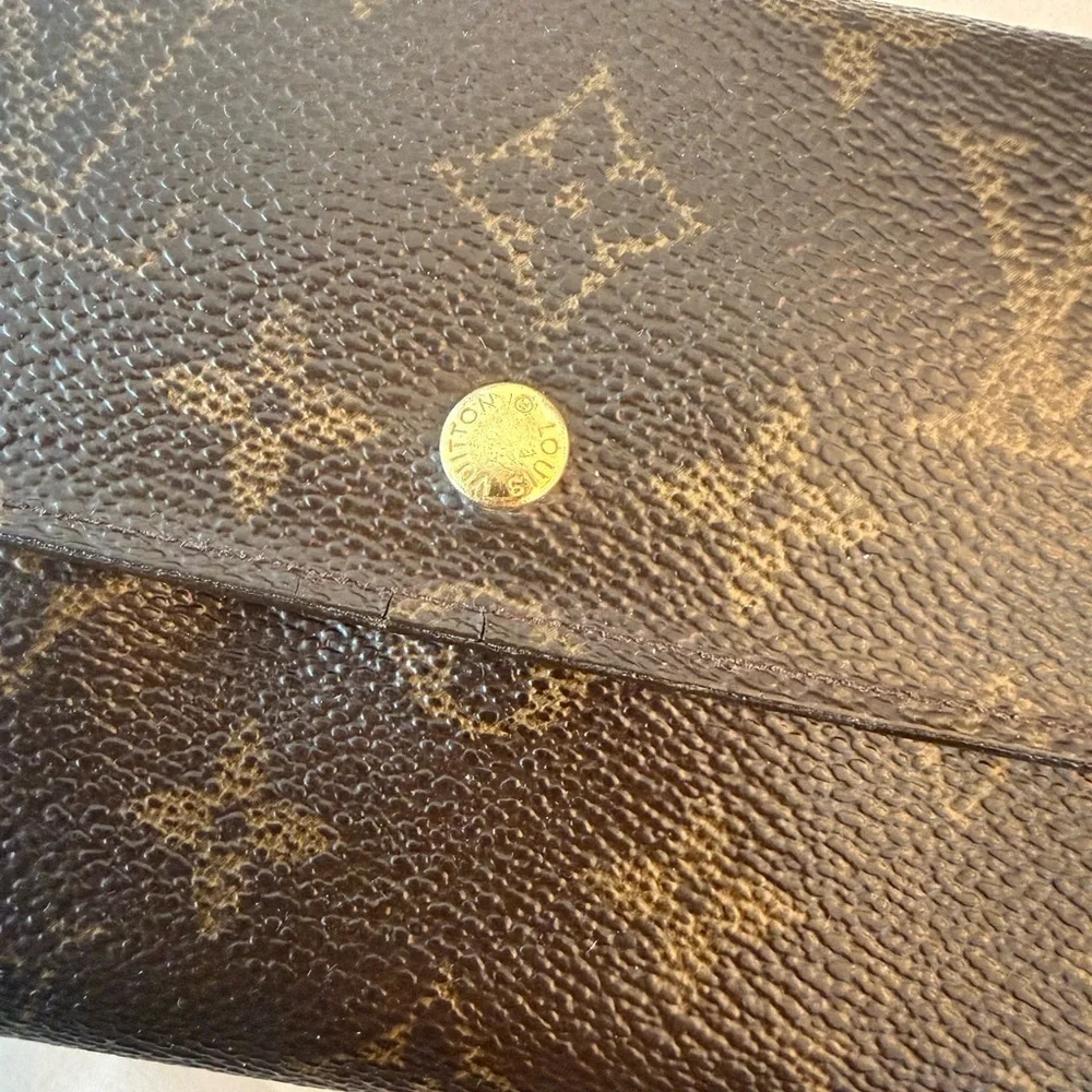 Louis Vuitton authentic louis